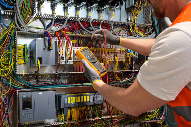 Best Electrical Contractors for Businesses  in La Pine, OR